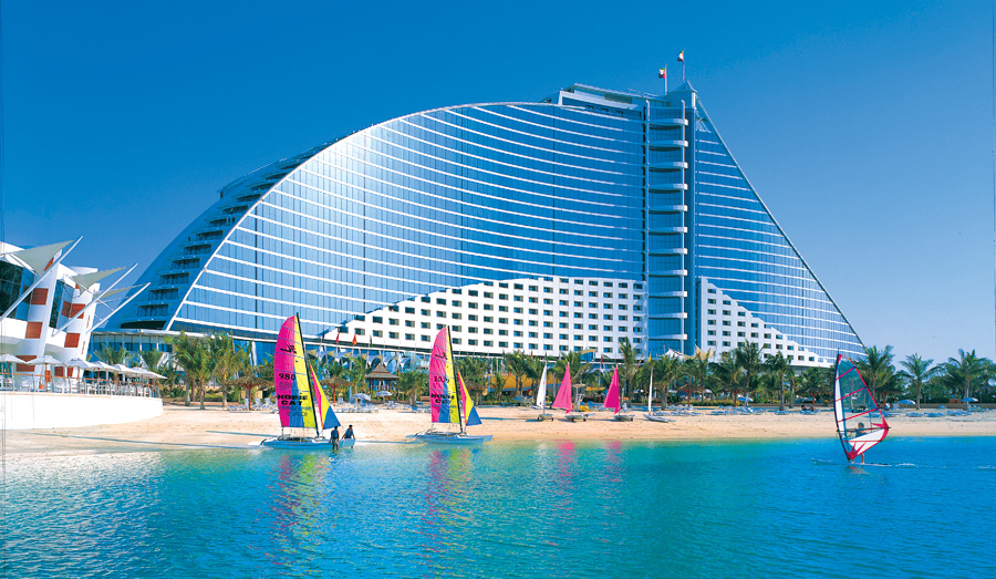 Jumeirah Beach Hotel 5*